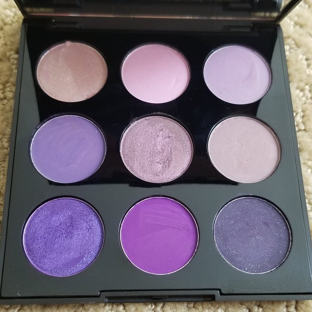 **EUC** Morphe Artistry Palette 9L Lavendaze - Picture 2 of 4